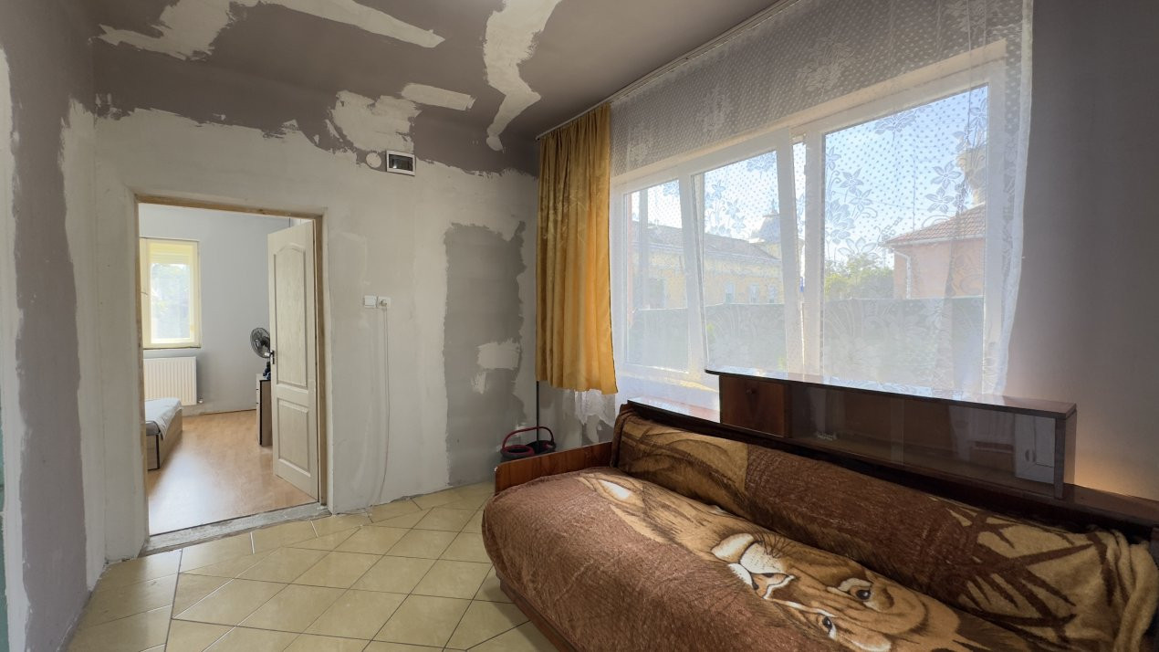  Casă 3 camere, Teren 510 mp - Str. Câmpului nr.4 - Loc. Tășnad, Jud. Satu Mare