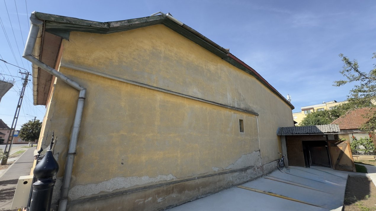  Casă 3 camere, Teren 510 mp - Str. Câmpului nr.4 - Loc. Tășnad, Jud. Satu Mare