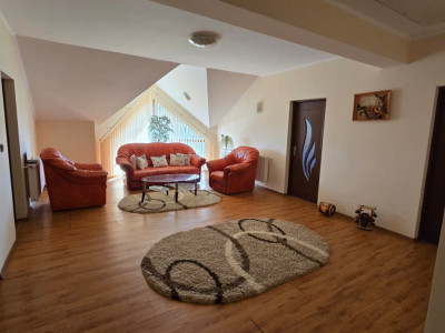 De inchiriat 4 camere Matasari