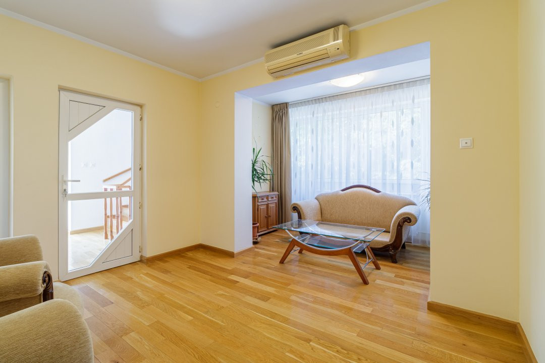 De inchiriat – Casa pentru sediu de firma / birouri – Sector 4