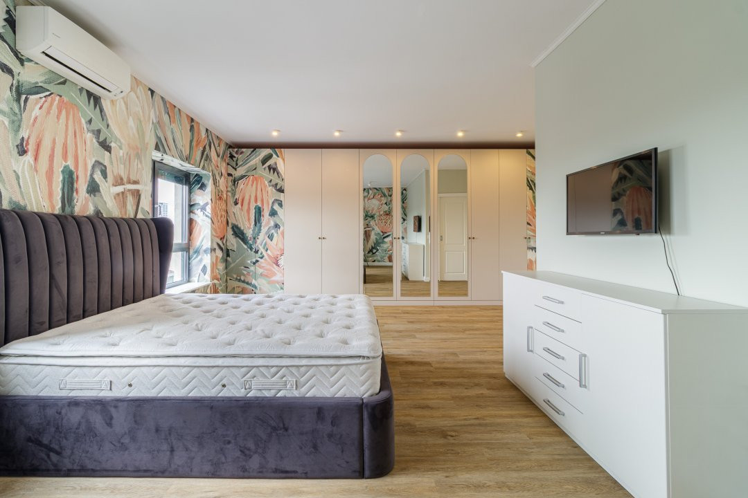 Apartament superb cu vedere panoramica spre lac!