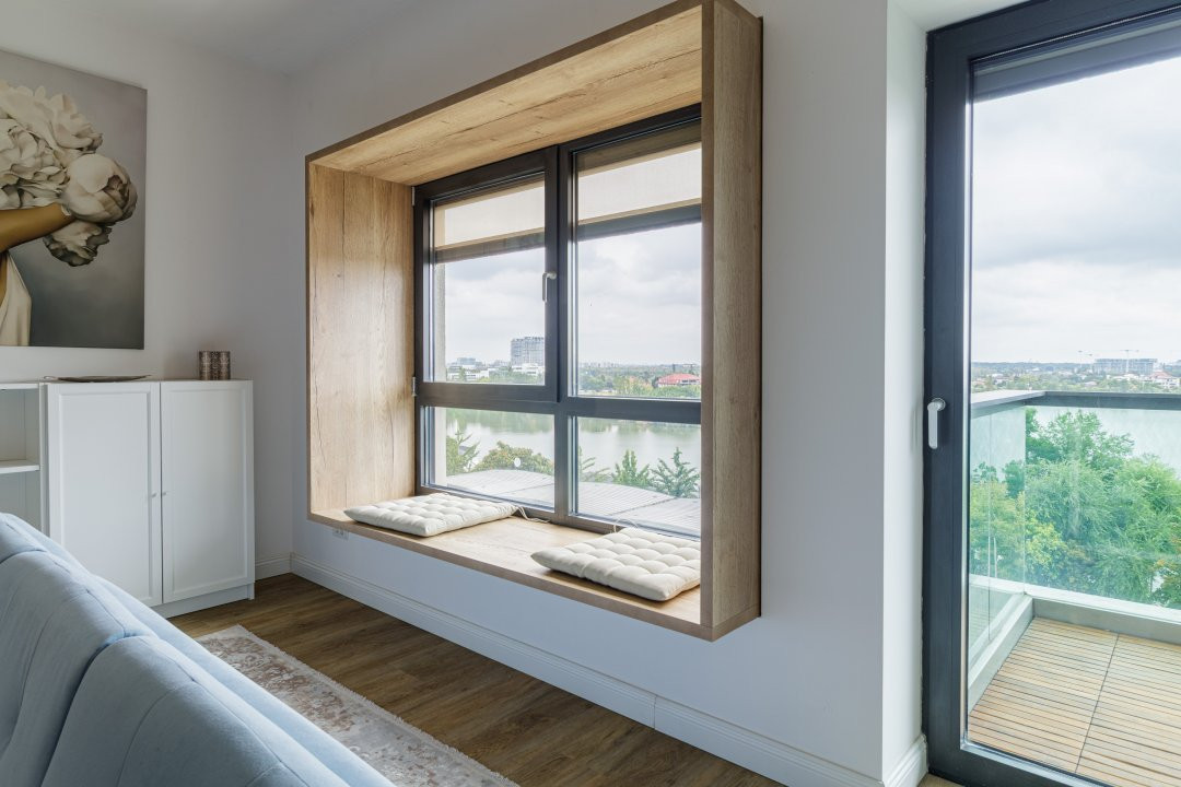 Apartament superb cu vedere panoramica spre lac!