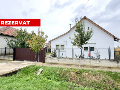 Casă 2 camere, Teren 1525 mp Loc. Tiream , Str. Coloniei Nr.44-Jud. Satu Mare