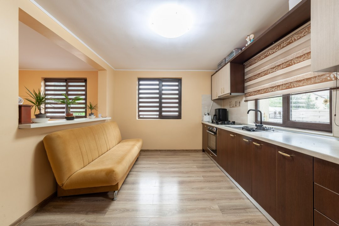 Casa cu piscina in Mioveni cartier Racovita