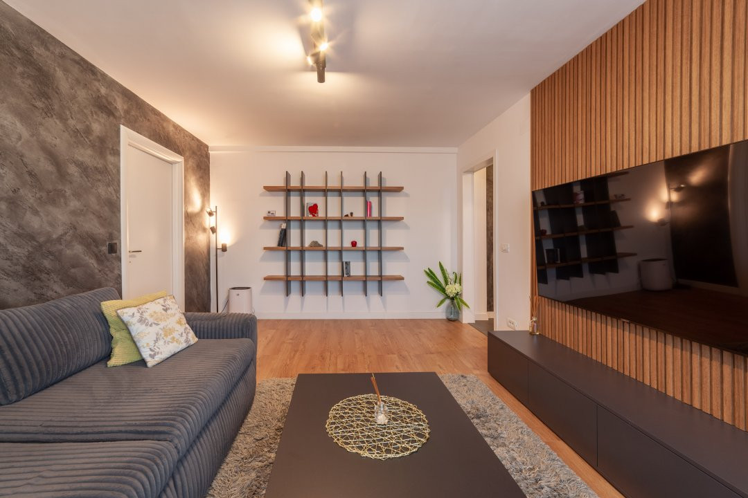 Inchiriere apartament 2 camere Pitesti ultracentral, langa Primarie