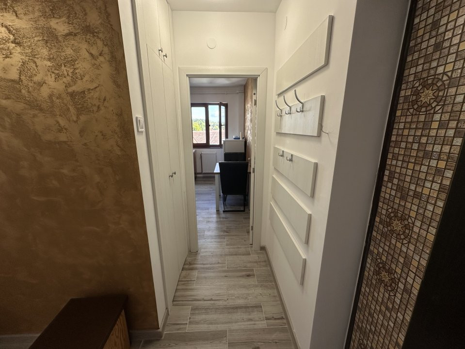 Apartament 3 camere decomandat – 1 Mai Insula, langa Facultatea de Medicina