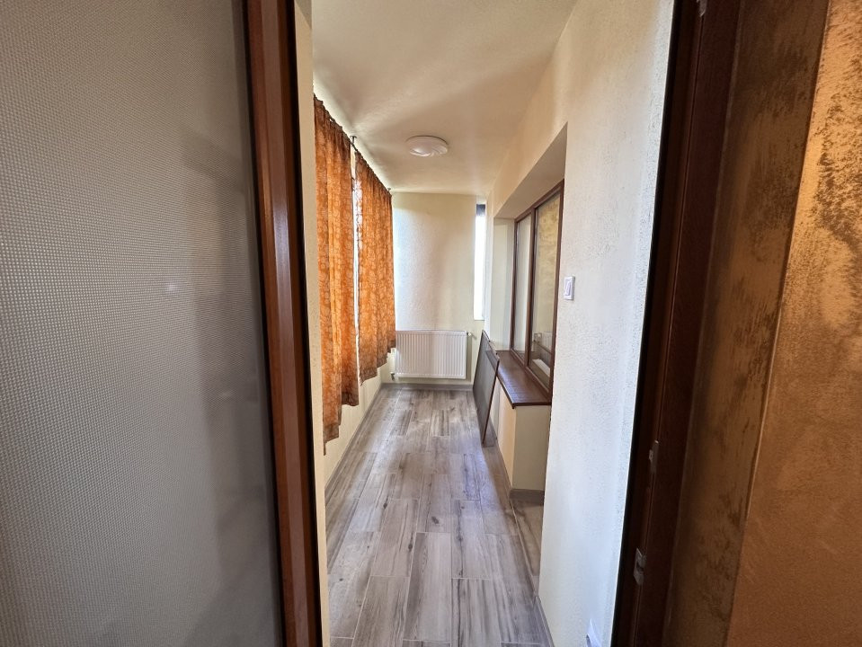 Apartament 3 camere decomandat – 1 Mai Insula, langa Facultatea de Medicina