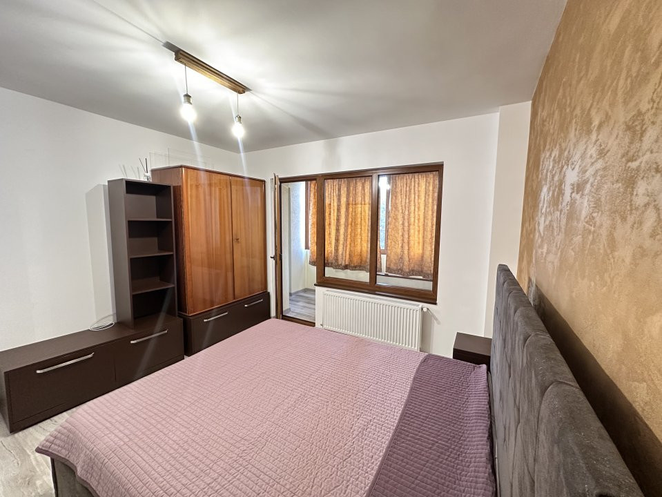 Apartament 3 camere decomandat – 1 Mai Insula, langa Facultatea de Medicina