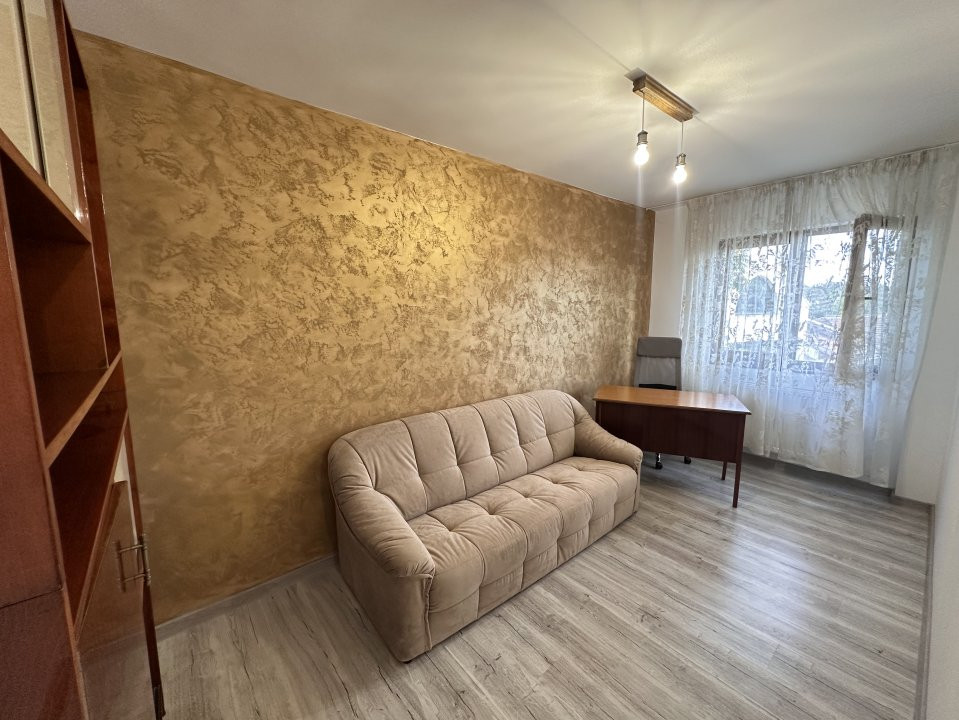 Apartament 3 camere decomandat – 1 Mai Insula, langa Facultatea de Medicina