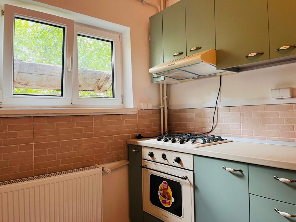 Apartament central 2 camere, modern si primitor - zona Piata Mare