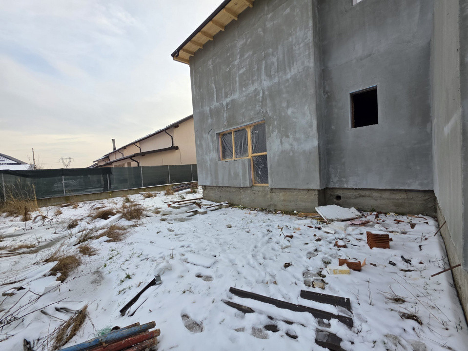 Casă Duplex La Cheie - Finisaje Personalizabile - Teren de 300 mp