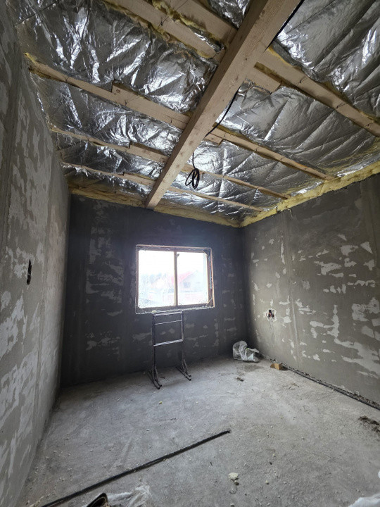 Casă Duplex La Cheie - Finisaje Personalizabile - Teren de 300 mp