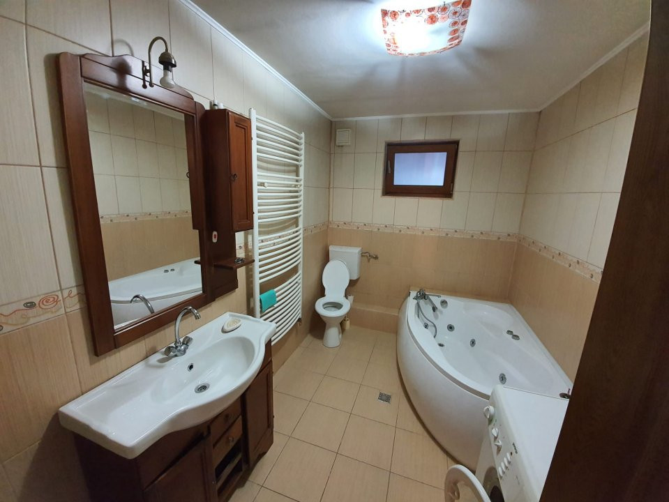 Casa ultracentral de inchiriat 
