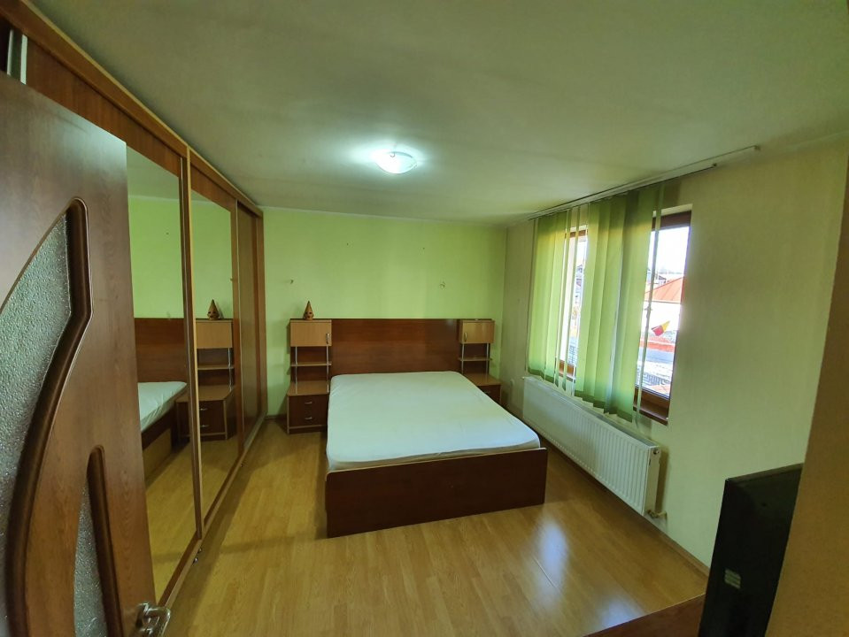 Casa ultracentral de inchiriat 