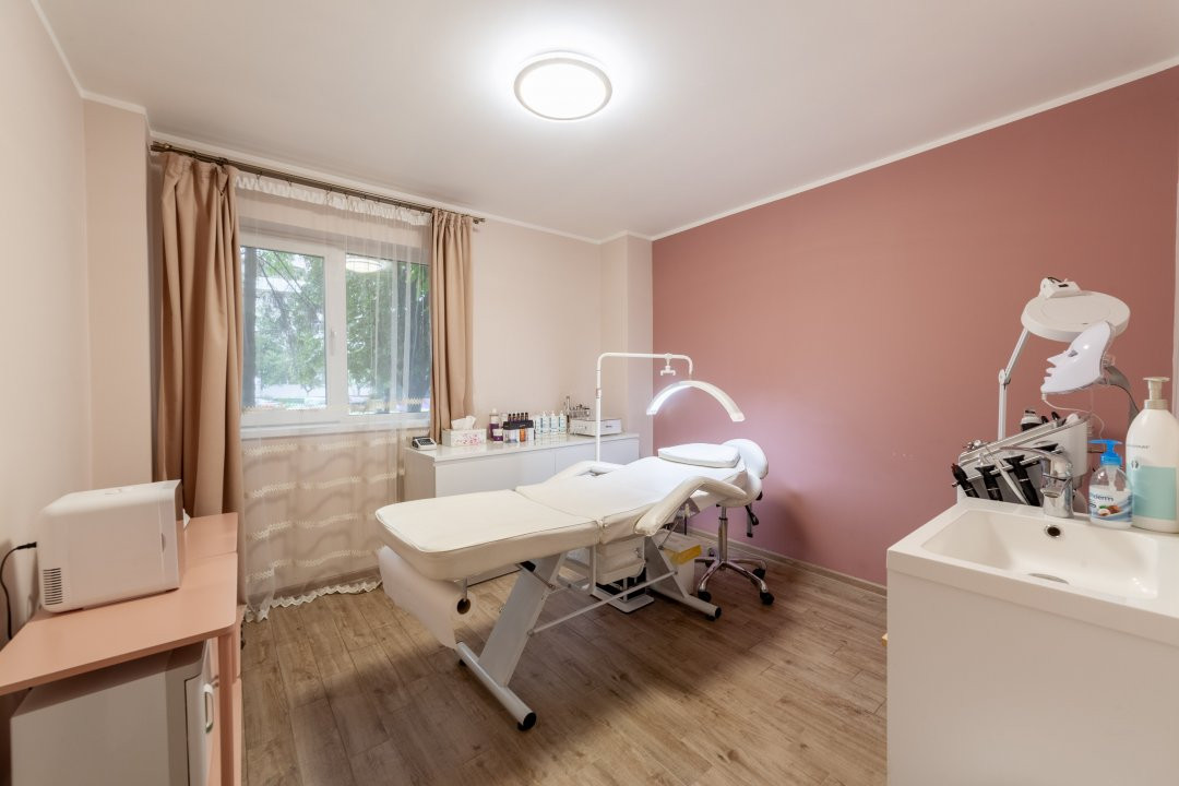 De vanzare- Spațiul Care Îți Poate Transforma Afacerea Pitesti-Exercitiu!