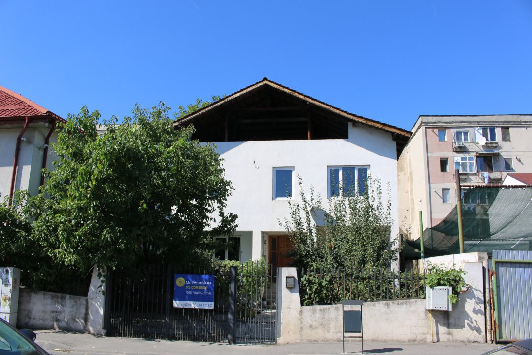 Casă de vânzare – Strada Griviței, Târgu Jiu