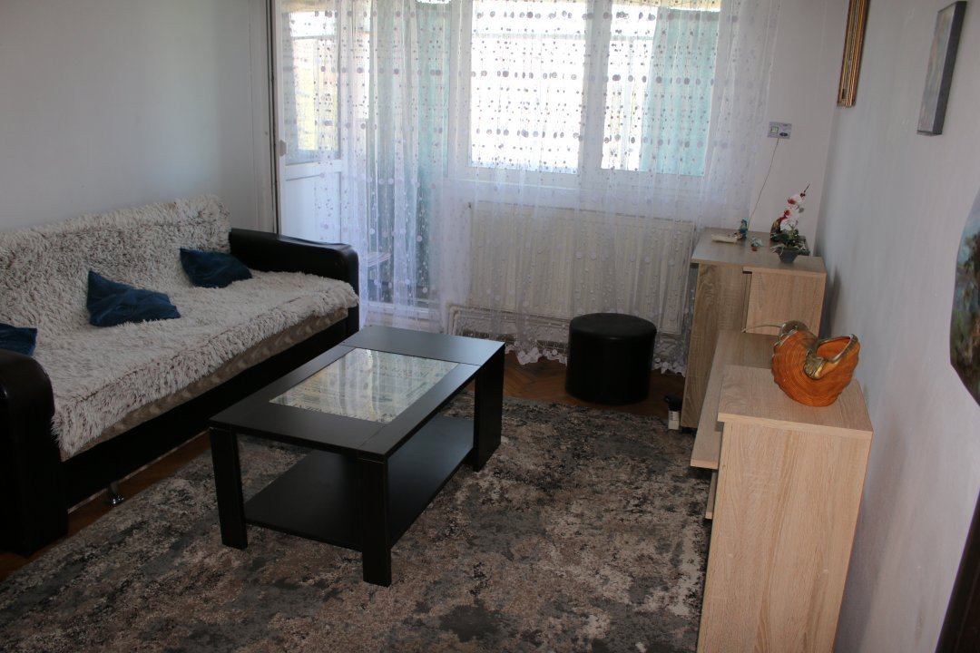 Apartament mobilat si utilat de inchiriat 
