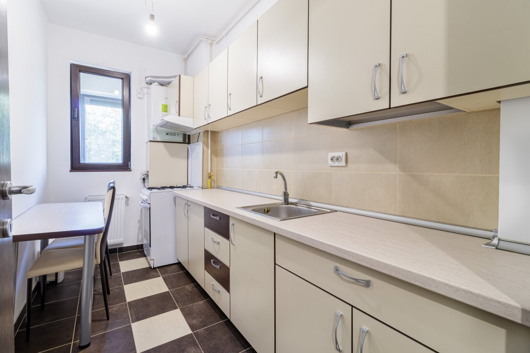 2 camere de închiriat, cu centrala – Berceni, Str. Turnu Măgurele nr. 240-242