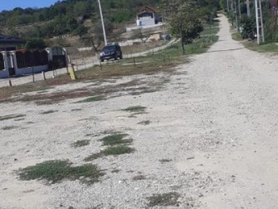 0% Comision!! TEREN INTRAVILAN - ARGESELU !!