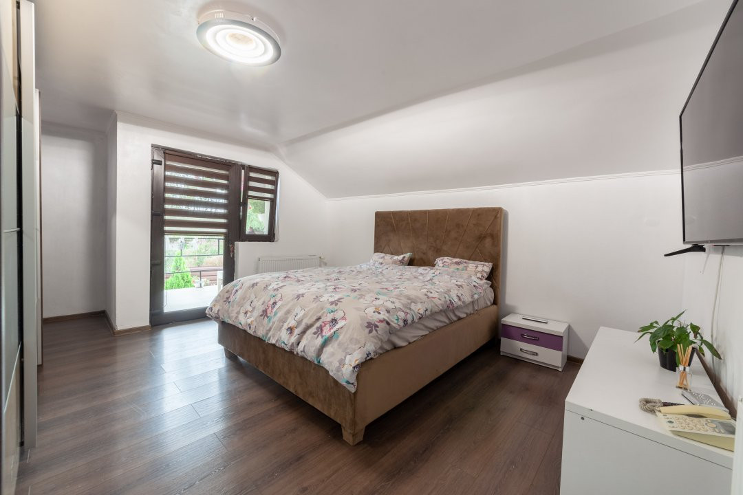 Casa cu piscina in Mioveni cartier Racovita