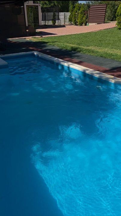 Casa cu piscina in Mioveni cartier Racovita