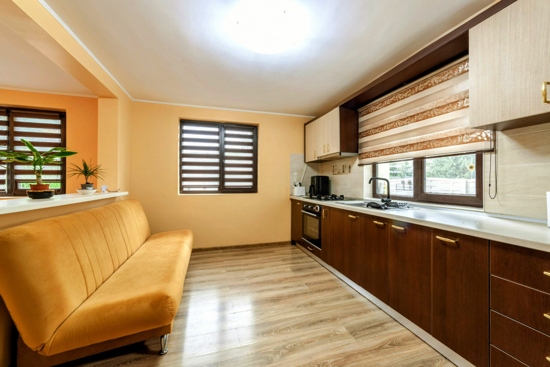 Casa cu piscina in Mioveni cartier Racovita