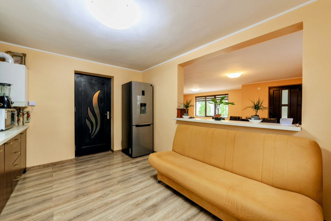 Casa cu piscina in Mioveni cartier Racovita