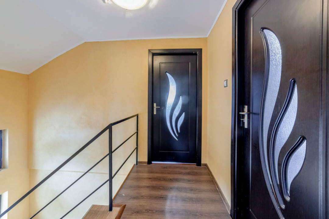 Casa cu piscina in Mioveni cartier Racovita