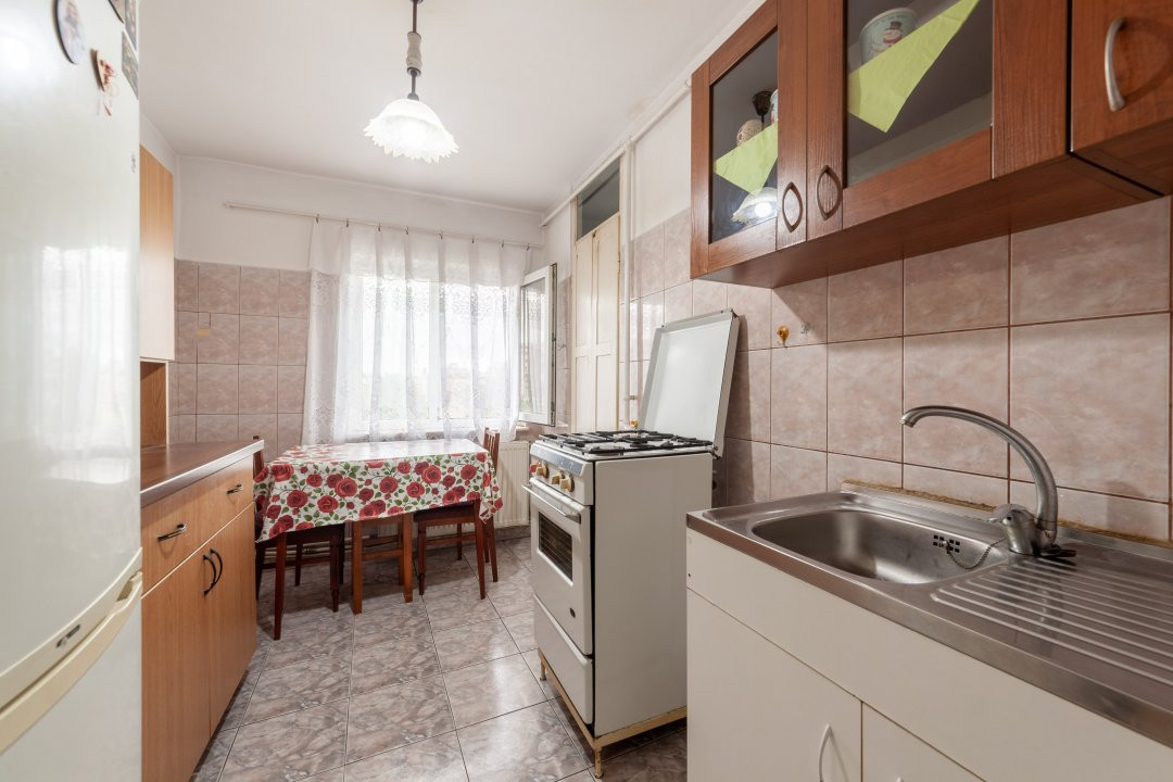 Apartament 3 camere cartier Tudor Vladimirescu langa Arges Mall