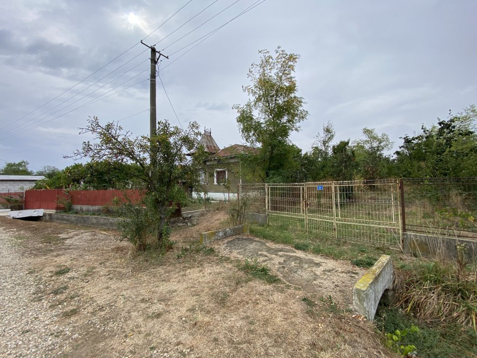 Teren 3000mp intravilan in Mavrodolu, AG