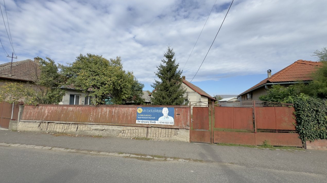 Casă 3 camere, Teren 3.263 mp, Str.Mărășești Nr.16 -Carei-Comision 0% cumpărător