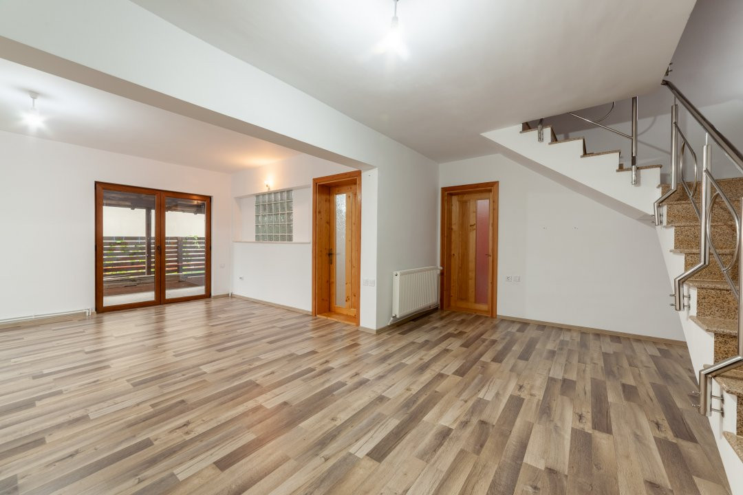 Casa moderna Bradu la 5 min Pitesti!