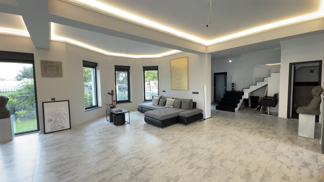 Casă 4 camere P+M, Teren 1005 mp Str. Petru Rareș - Carei - Comision 0%
