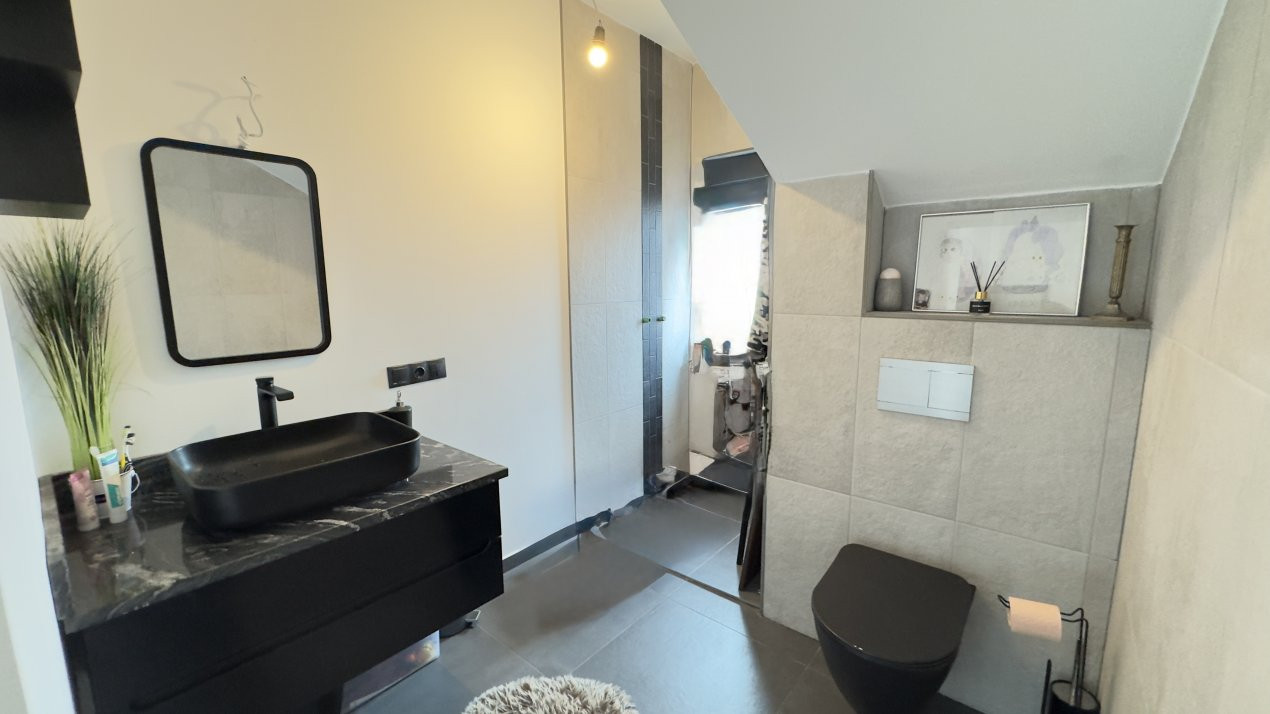 Casă 4 camere P+M, Teren 1005 mp Str. Petru Rareș - Carei - Comision 0%