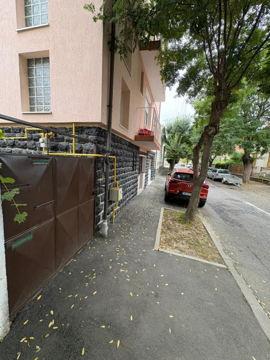 APARTAMENT 3 CAMERE TITULESCU