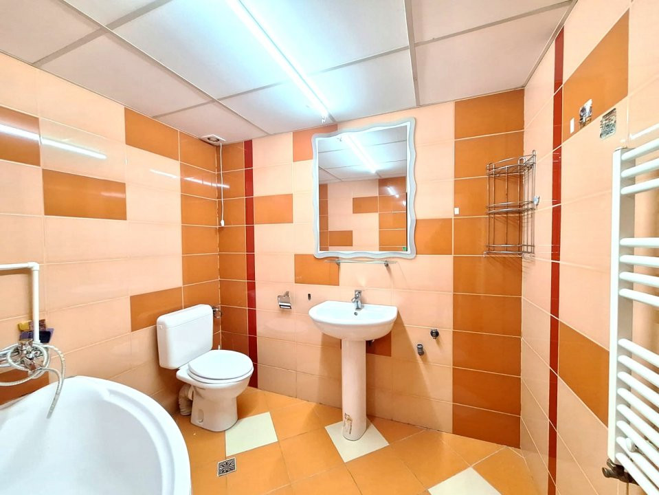 Apartament 3 camere Geamana Bloc 2007, decomandat, etaj 1
