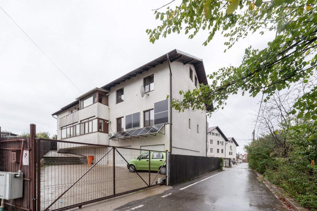 Apartament cu 4 camere, garaj și panouri fotovoltaice – Bradu- 5 min de Pitesti!