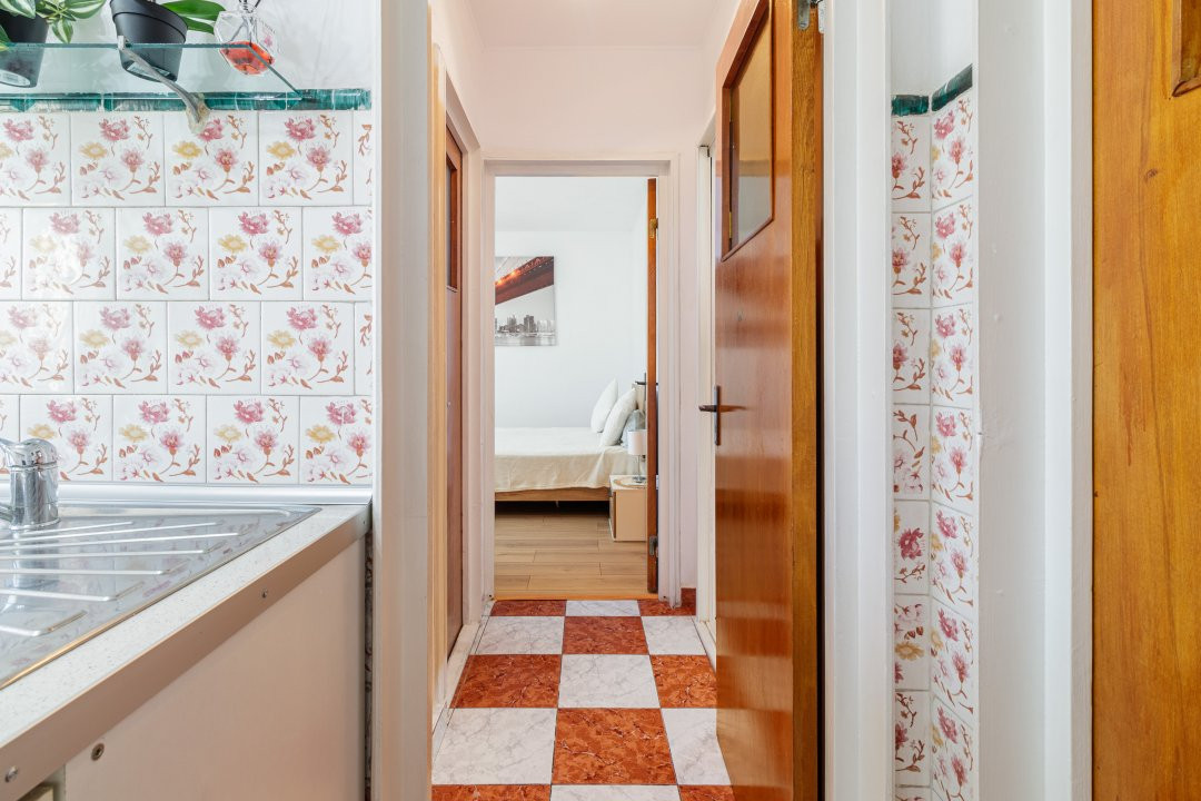 Apartament luminos complet mobilat vis a vis de Parcul Moghioros