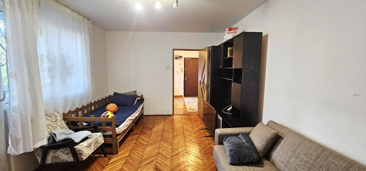 Apartament 2 camere,etaj intemediar si parcare/Gheorgheni,Septimiu Albinii.