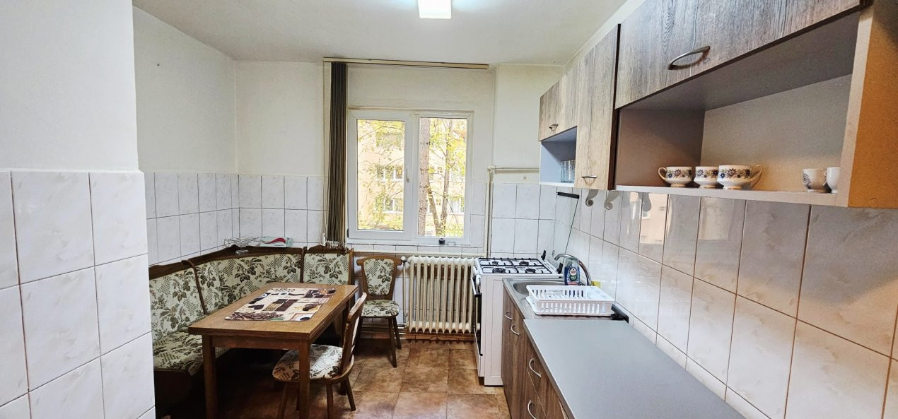 Apartament 2 camere,etaj intemediar si parcare/Gheorgheni,Septimiu Albinii.