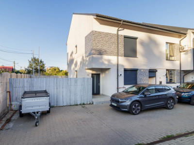Apartament in vila, curte interioara, loc de parcare