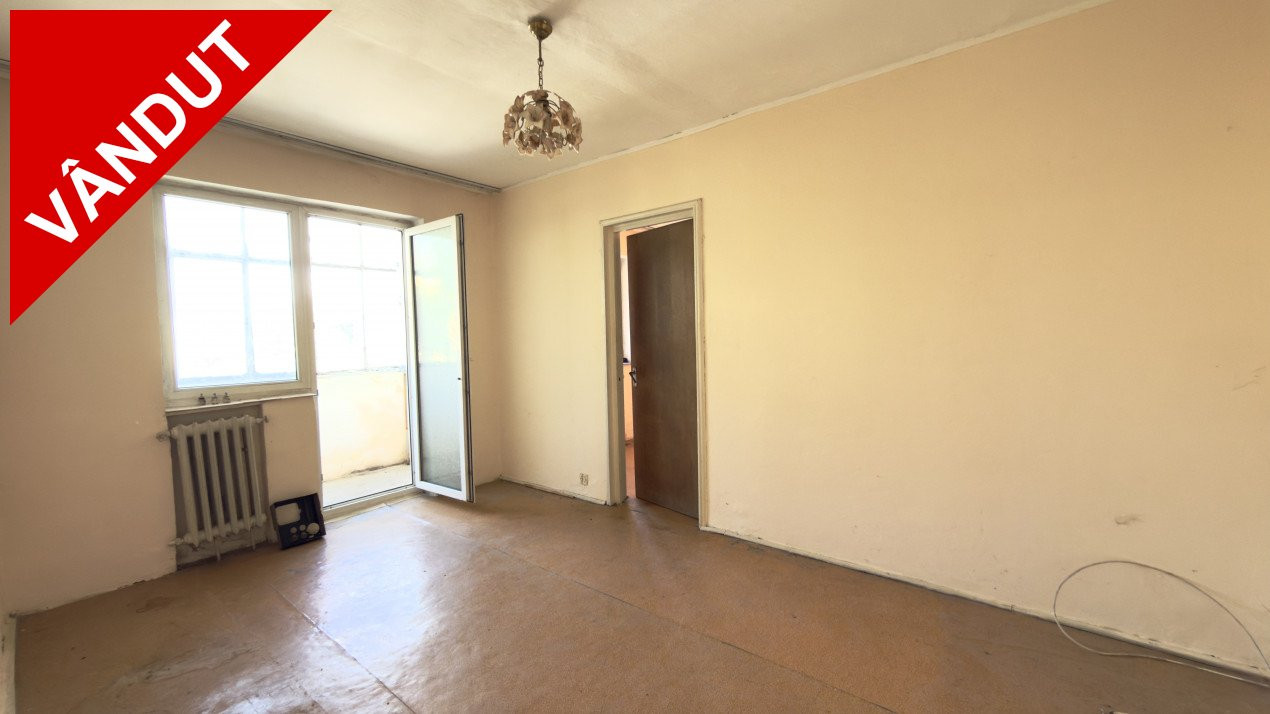 Apartament 2 camere Pitesti Cartier Banat etaj 3 din 4!