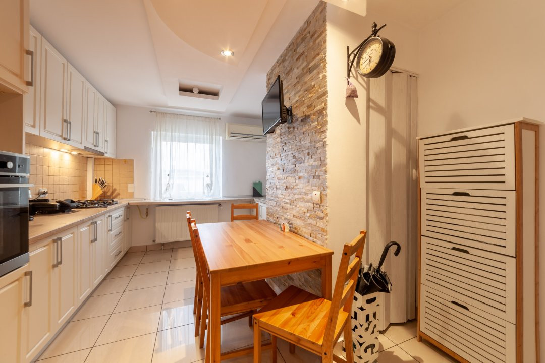 Apartament 3 camere – Auchan Găvana, etaj 3, Pitești