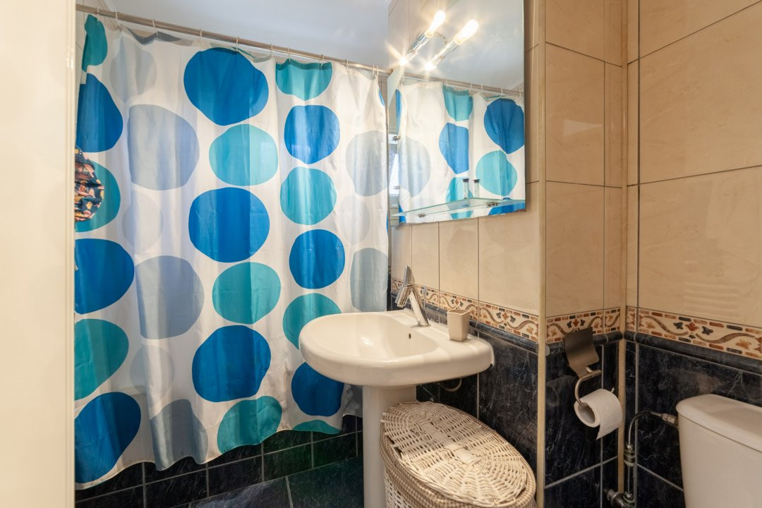 Apartament 3 camere – Auchan Găvana, etaj 3, Pitești