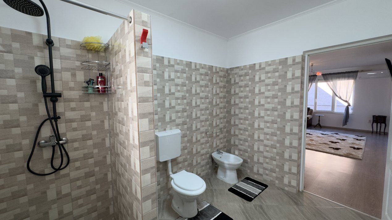 Casă 5 camere, Teren 1079 mp Loc. Cămin Jud. Satu Mare