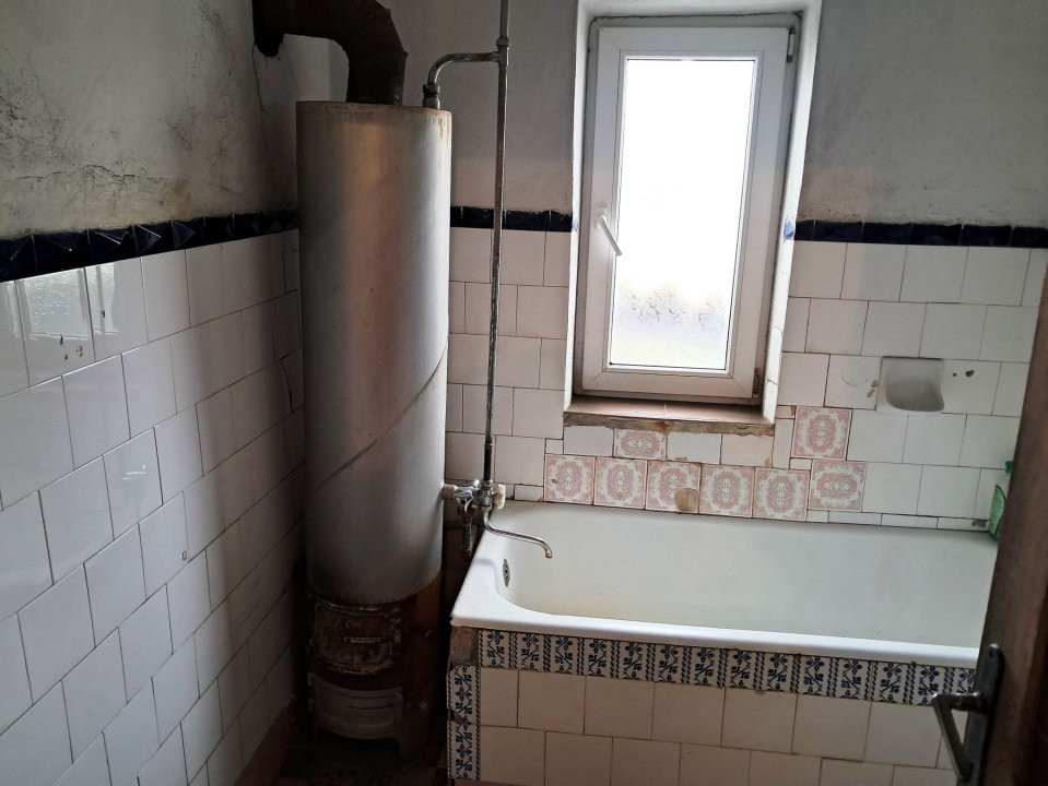 CASĂ SI TEREN BAIA DE FIER