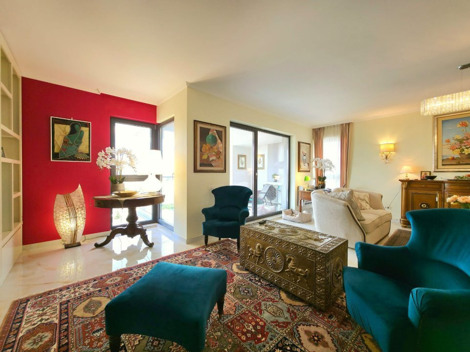 Apartament ultracentral deosebit, bloc nou - Pitesti 
