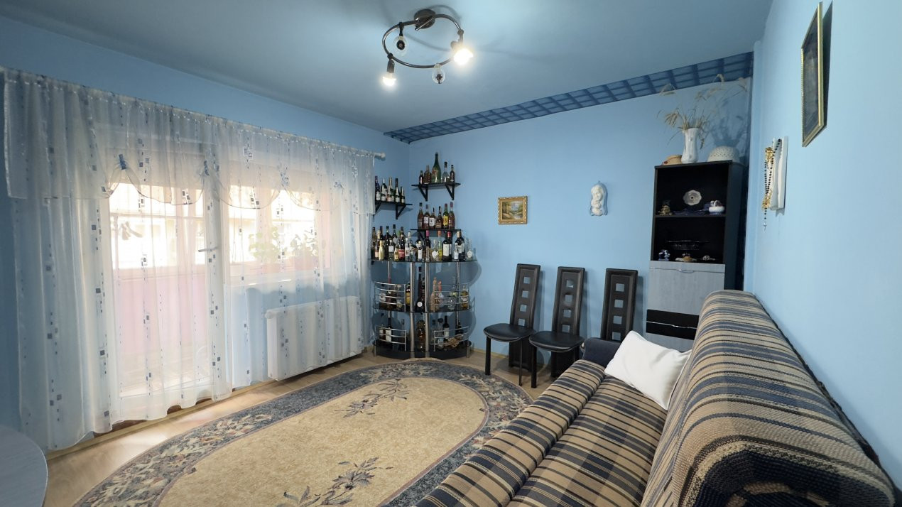 Apartament 3 camere MV2 Etaj IV, Str. Octavian Goga - Carei