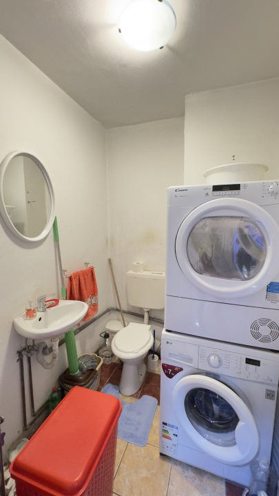 Apartament 3 camere MV2 Etaj IV, Str. Octavian Goga - Carei