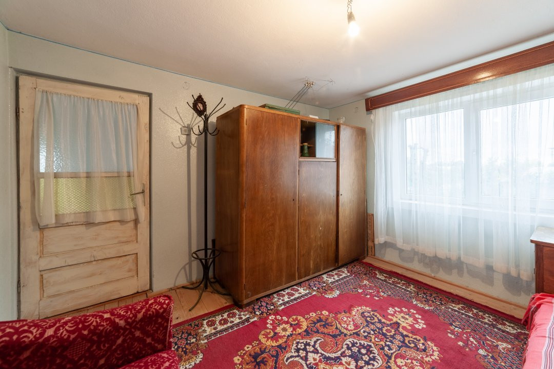 Casa traditionala la tara in Gliganu de Jos Com. Rociu-Arges la 30 km de Pitesti